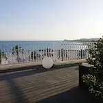 Atico Con Fantasticas Vistas Al Mar Y La Iglesia Appartement Sitges