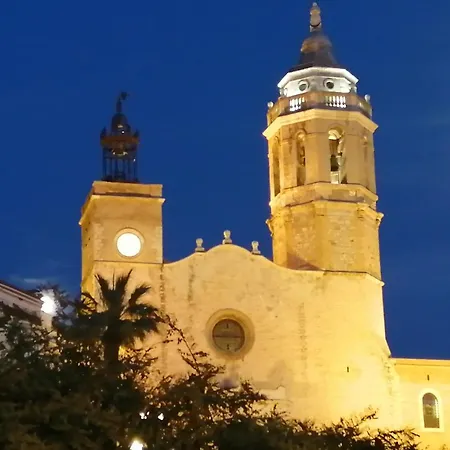Atico Con Fantasticas Vistas Al Mar Y La Iglesia