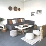 Apartamento Atico Con Fantasticas Vistas Al Mar Y La Iglesia *