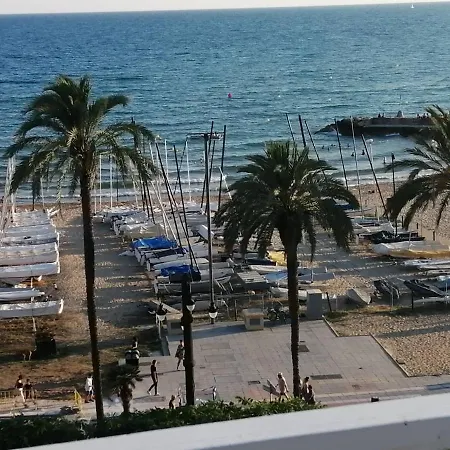 Atico Con Fantasticas Vistas Al Mar Y La Iglesia Apartment *