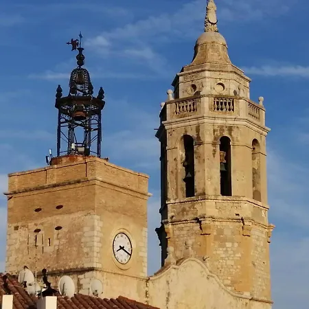 Atico Con Fantasticas Vistas Al Mar Y La Iglesia * Sitges