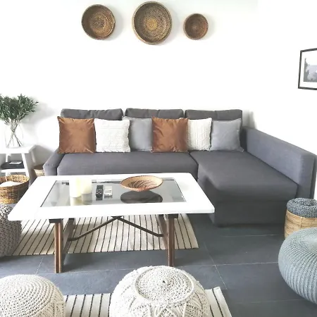 Atico Con Fantasticas Vistas Al Mar Y La Iglesia Lägenhet Sitges