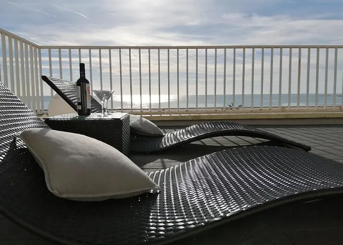 Appartement Atico Con Fantasticas Vistas Al Mar Y La Iglesia Sitges