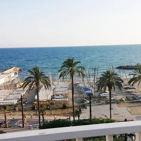 Atico Con Fantasticas Vistas Al Mar Y La Iglesia Διαμέρισμα