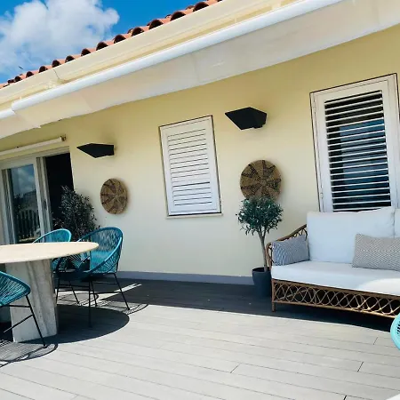 Διαμέρισμα Atico Con Fantasticas Vistas Al Mar Y La Iglesia *